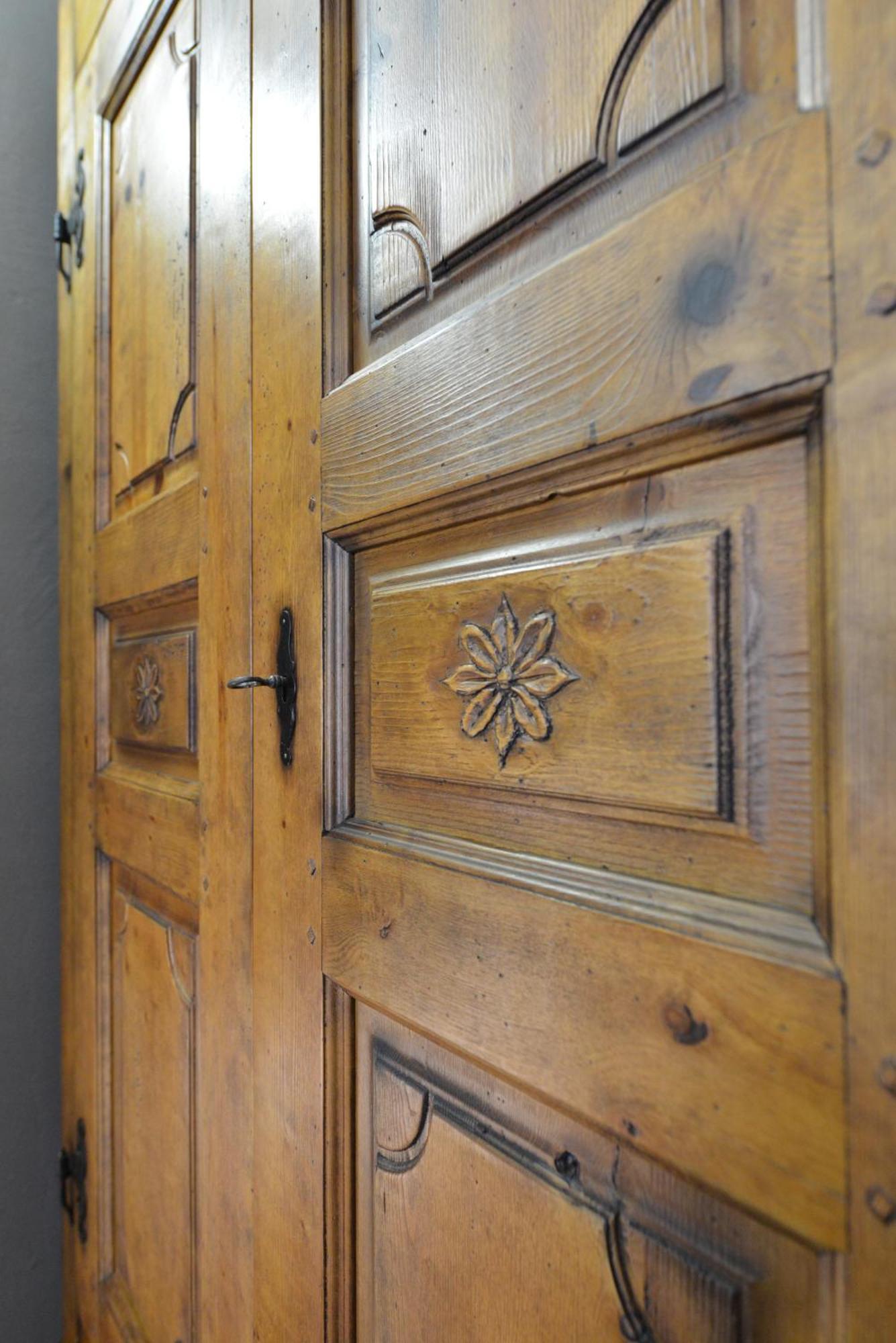 بيريوِل تْشيرفينيا Mollino Rooms المظهر الخارجي الصورة