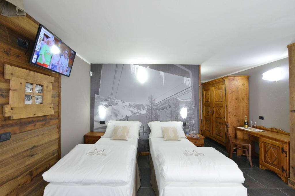 بيريوِل تْشيرفينيا Mollino Rooms الغرفة الصورة