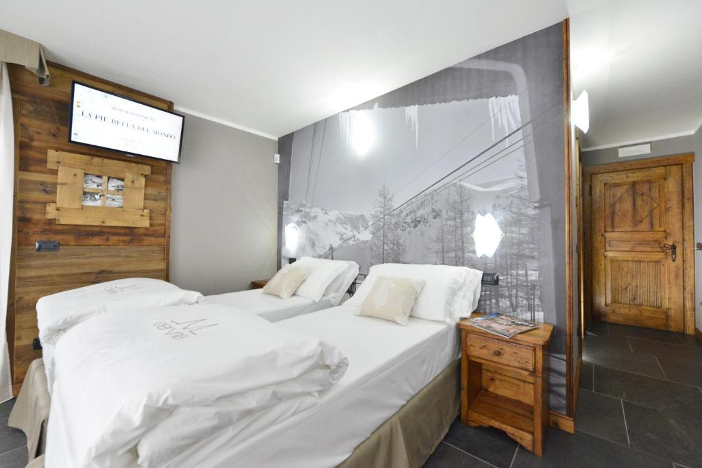 بيريوِل تْشيرفينيا Mollino Rooms الغرفة الصورة