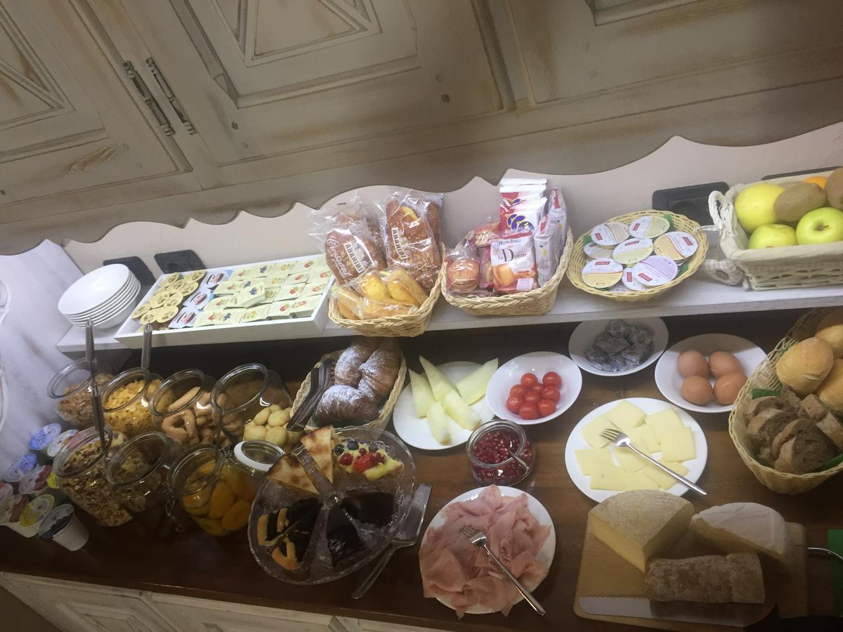 بيريوِل تْشيرفينيا Mollino Rooms المظهر الخارجي الصورة