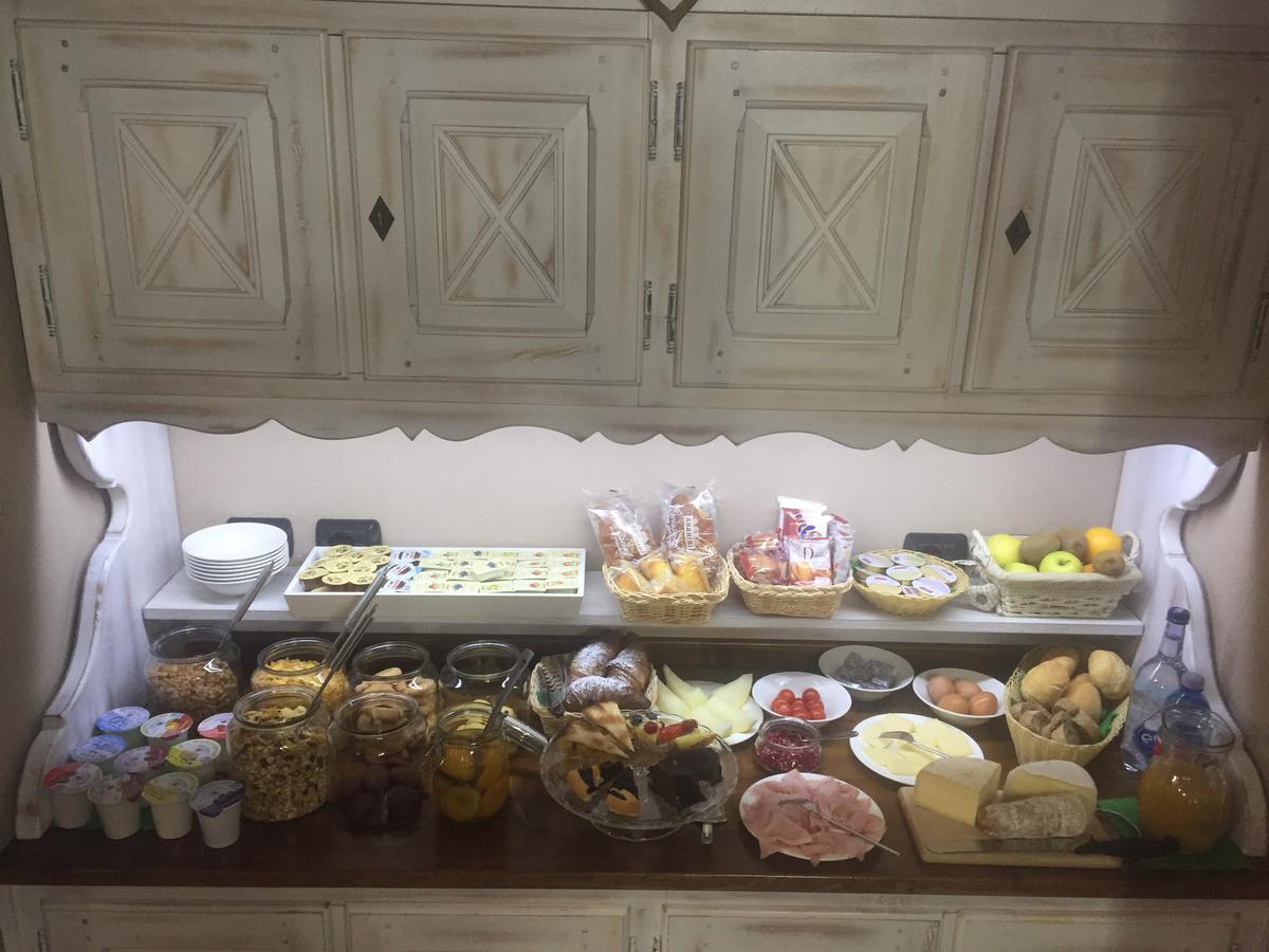 بيريوِل تْشيرفينيا Mollino Rooms المظهر الخارجي الصورة